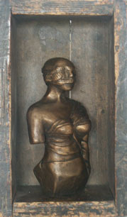 Frauenfig.-verletzt-Bronze_02